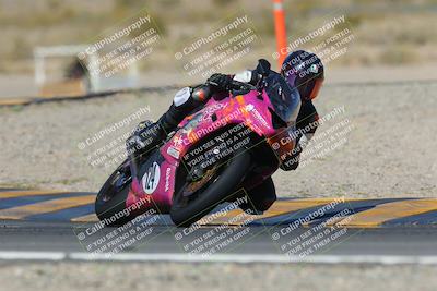 media/Apr-09-2023-SoCal Trackdays (Sun) [[333f347954]]/Turn 11 (10am)/